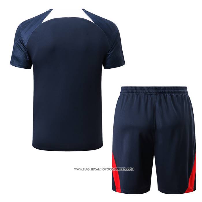 Tuta da Track
 Paris Saint-Germain 2022-2023 Manica Corta
 Blu
 - Pantaloncini
